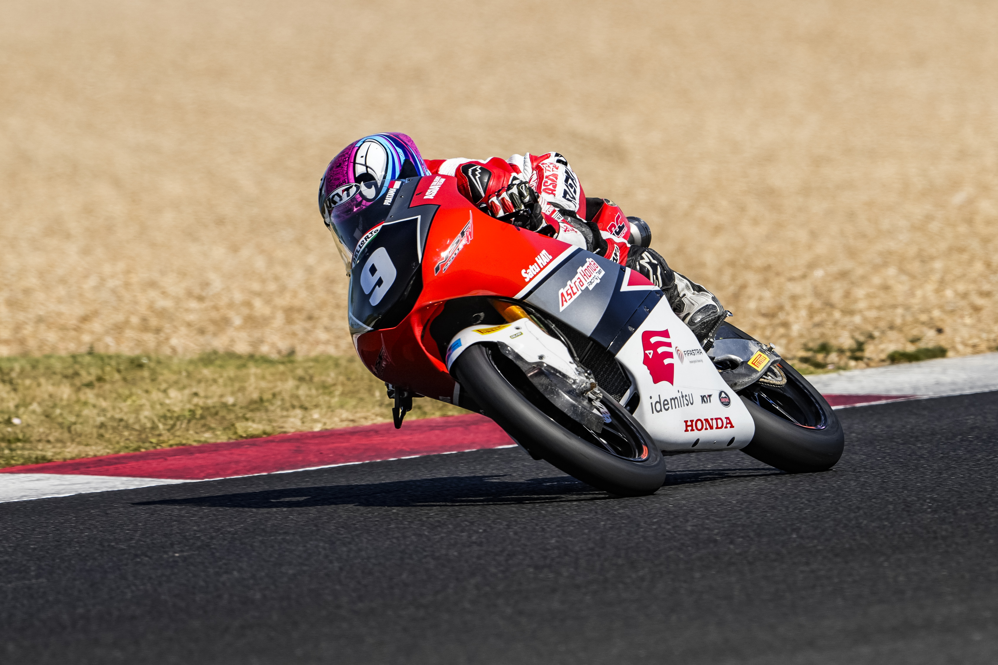 ROUND 3 Magny-Cours