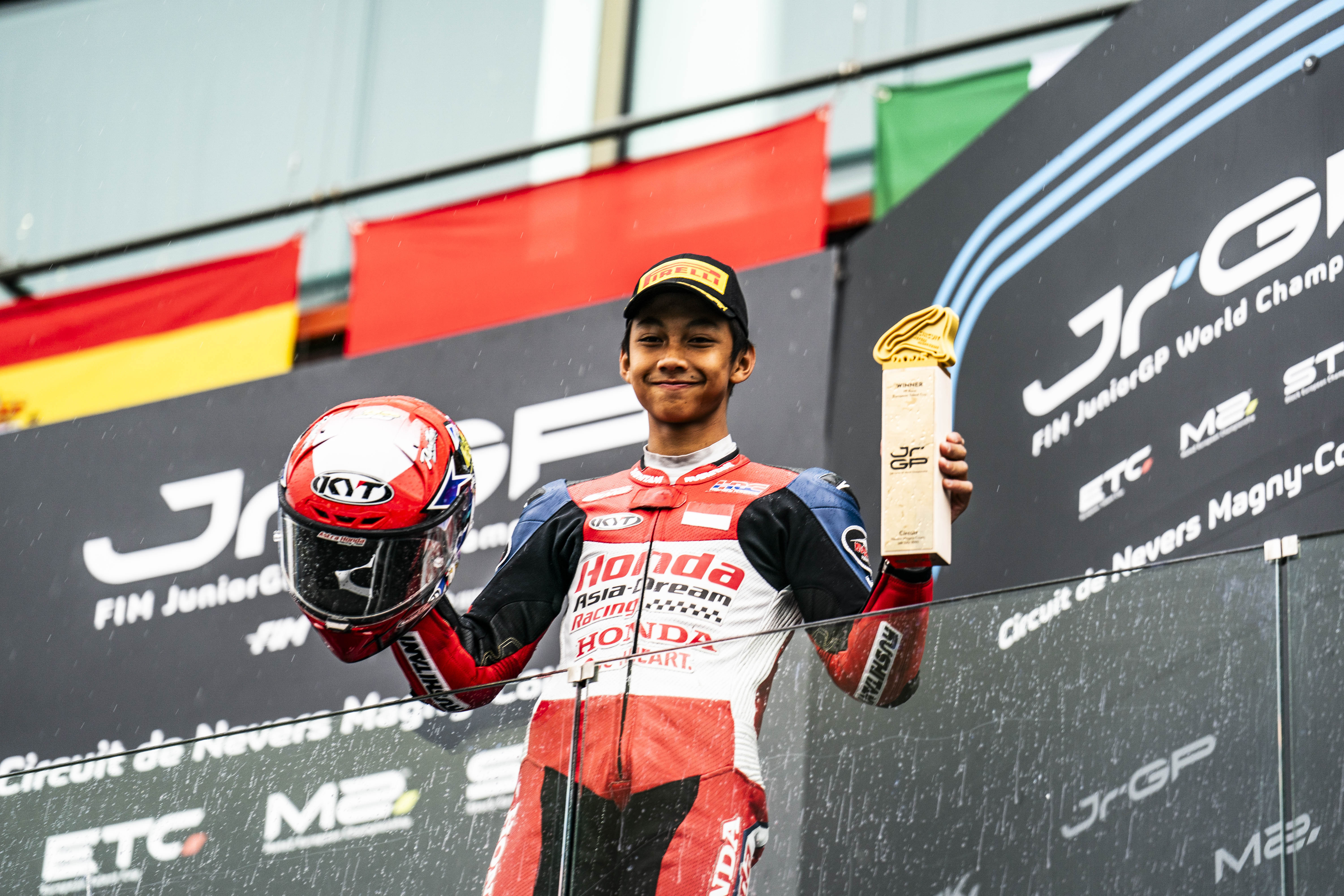 ROUND 3 Magny-Cours